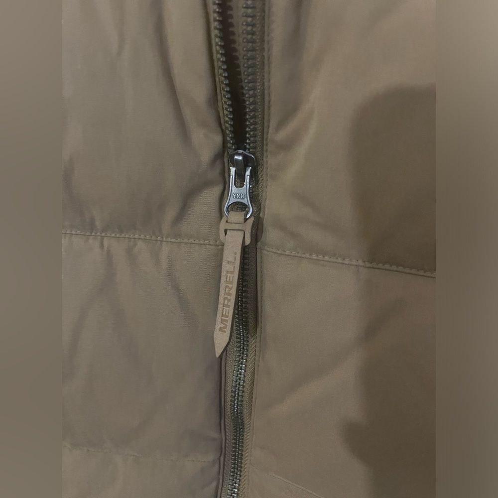 Merrell Tan Puffer Vest - Picture 2 of 7